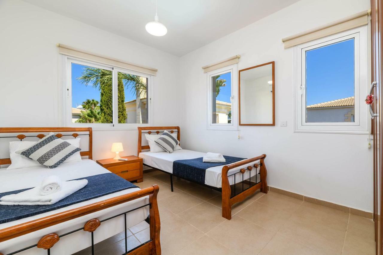 Villa Nadja Paralimni Dış mekan fotoğraf